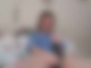 KatittudeProblem's Live Sex Cam Show