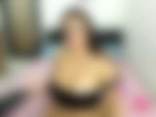 linarabbit's Live Sex Cam Show