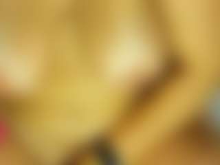 linarabbit's Live Sex Cam Show