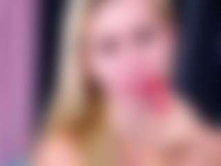 Live cam show with LorrianeVogl - Blonde Hair on Camsoda