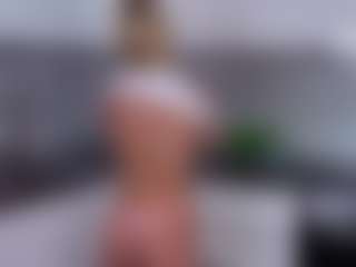 LorrianeVogl's Live Sex Cam Show