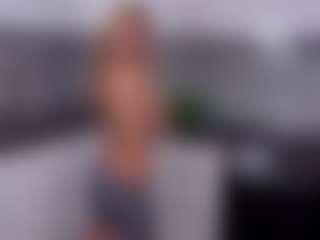 LorrianeVogl's Live Sex Cam Show