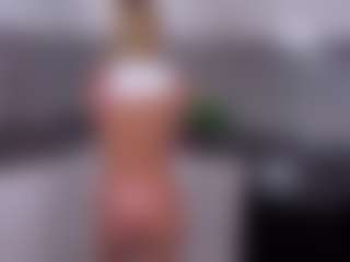 LorrianeVogl's Live Sex Cam Show