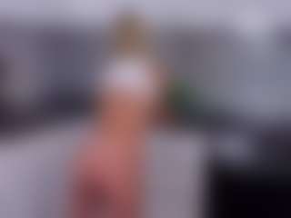 LorrianeVogl's Live Sex Cam Show