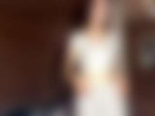 LouettaCiccone's Live Sex Cam Show