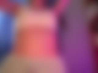 Show live cam dengan PetronilaStencil - New Brown Eyes di Camsoda