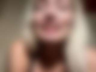 RemediosHinegardner's Live Sex Cam Show