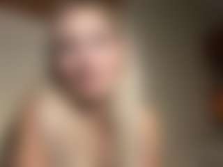 RemediosHinegardner's Live Sex Cam Show