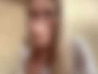 RemediosHinegardner's Live Sex Cam Show