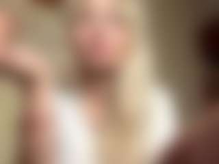 RemediosHinegardner's Live Sex Cam Show