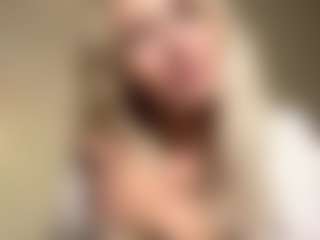 RemediosHinegardner's Live Sex Cam Show