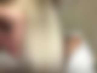 Live cam show with RemediosHinegardner - Blonde Hair Petite on Camsoda