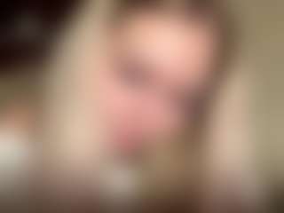 Live cam show with RemediosHinegardner - Blonde Hair Petite on xfollow cams