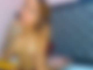Live cam show with sashalove4ux - Ass Bouncing on CamClone