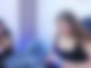 Live cam show with Miarosse - Brown Hair Petite on StripNow