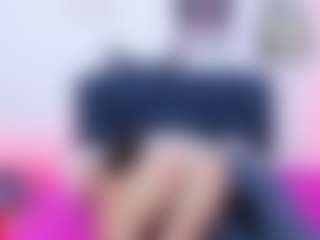 Live cam show with Miarosse - Brown Hair on SmokeAndPoke