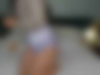 Live cam show with FluffyRosses - Flashing on Hubzter Live