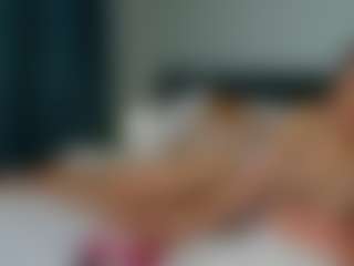 Live cam show with FluffyRosses - Upskirt on StripNow