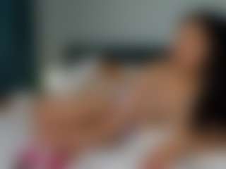Live cam show with FluffyRosses - Pov on StripNow