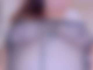 Live-camshow met LILYBLAIR - New Brown Eyes op Camsoda