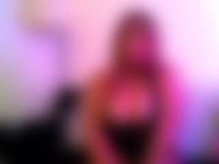 yourluvsam's Live Sex Cam Show