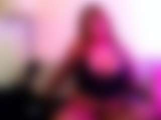 yourluvsam's Live Sex Cam Show