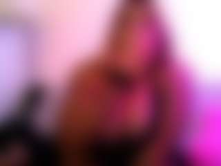 yourluvsam's Live Sex Cam Show