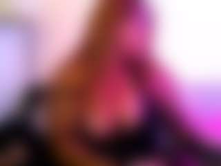 yourluvsam's Live Sex Cam Show