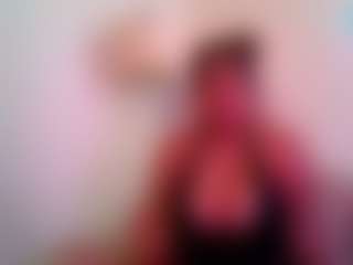 yourluvsam's Live Sex Cam Show