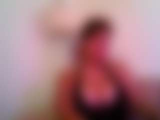 yourluvsam's Live Sex Cam Show