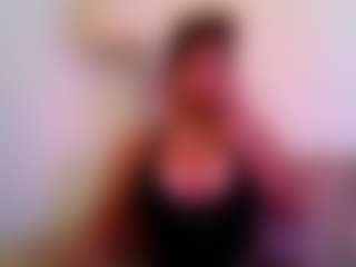 Live cam show with yourluvsam - Lovense Latina on Camsoda