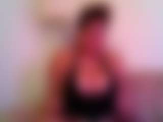 yourluvsam's Live Sex Cam Show