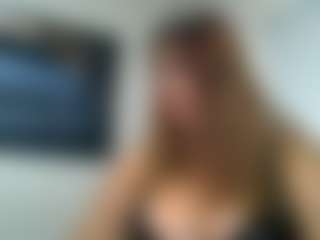 yourluvsam's Live Sex Cam Show