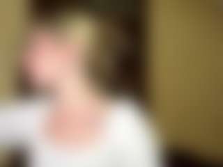 Live cam show with BobbyeBunselmeyer - New Blowjob on Mixed Magazine Live