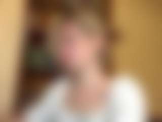 Live cam show with BobbyeBunselmeyer - Public on livesuperchat.net
