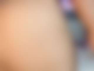 CurvyBomboms Live-Sex-Cam-Show