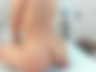 Evonny-Becker's Live Sex Cam Show