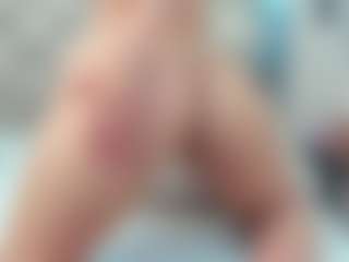Evonny-Becker's Live Sex Cam Show