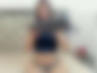 Evonny-Becker's Live Sex Cam Show