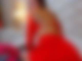 Live cam show with georginamarini - Petite on StripNow