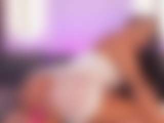 Live cam show with karol-white - White Lovense on SmokeAndPoke | colombia