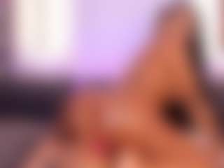 Live cam show with karol-white - Twerk on dropp.cam