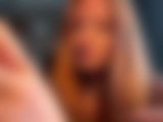 Live cam show with KyleeLeash - MILF Teen (18+) on Adult Interactions