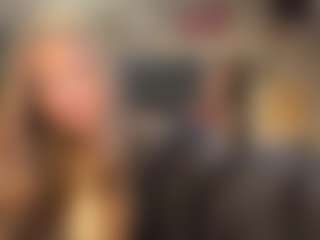 Live cam show with KyleeLeash - Small Tits on nudelive.tv