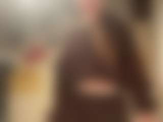 Live cam show with KyleeLeash - Handjob on Camsoda