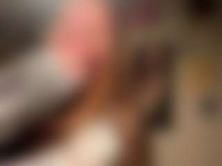 Live cam show with KyleeLeash - Blue Eyes on https://playwithruby.com