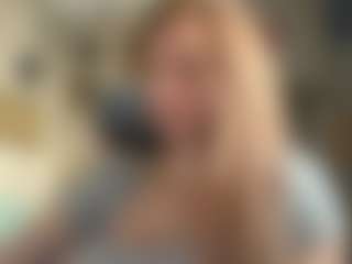 KyleeLeash's Live Sex Cam Show