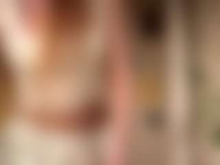 KyleeLeash's Live Sex Cam Show