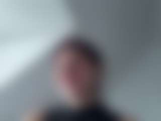 LorrineCorral's Live Sex Cam Show