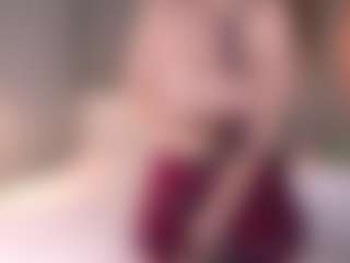 MaileBroeker's Live Sex Cam Show
